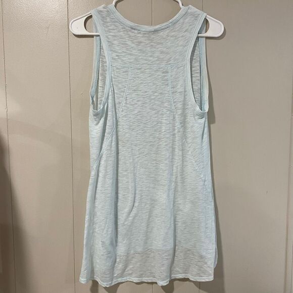 Athleta Light Blue Breezy Racerback Tank Top Women’s Medium Lightweight Workout - Picture 2 of 6